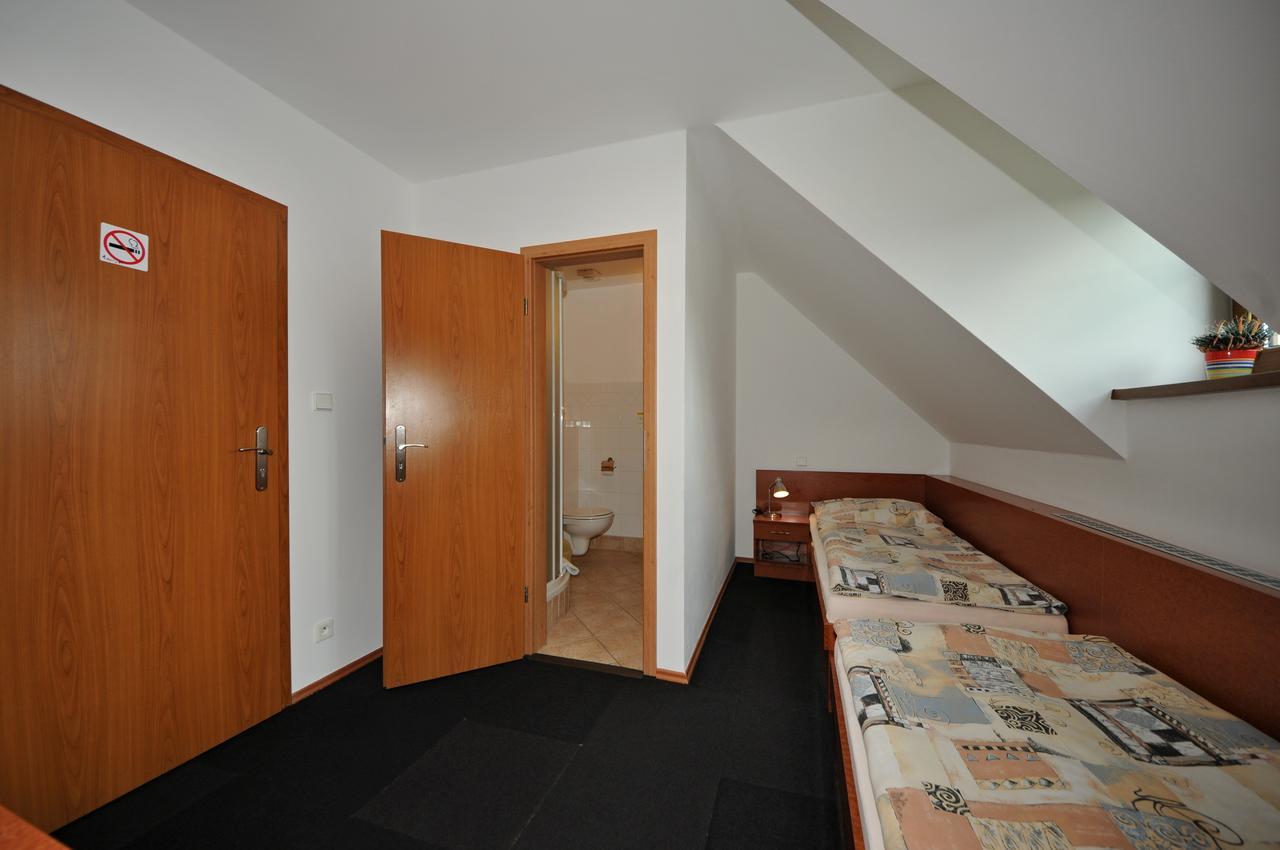 Penzion Praktik Krumlov Prisecna Exterior photo